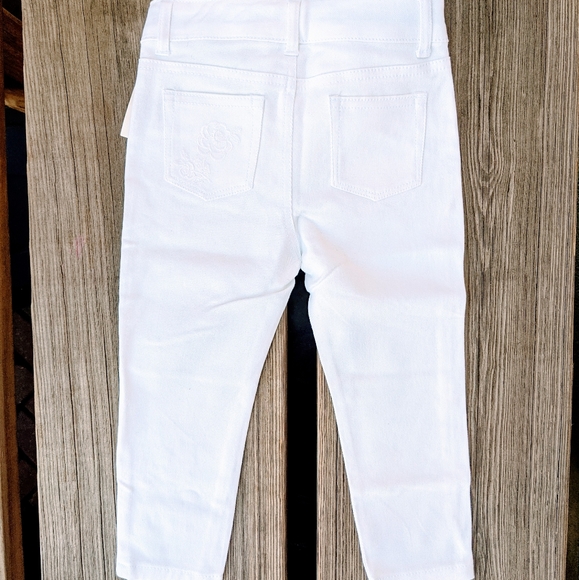 JANIE AND JACK Girl Jeans with Flowers | 4 YRS NWT - Picture 4 of 11